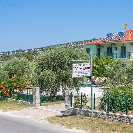 Πανσιόν Elista
